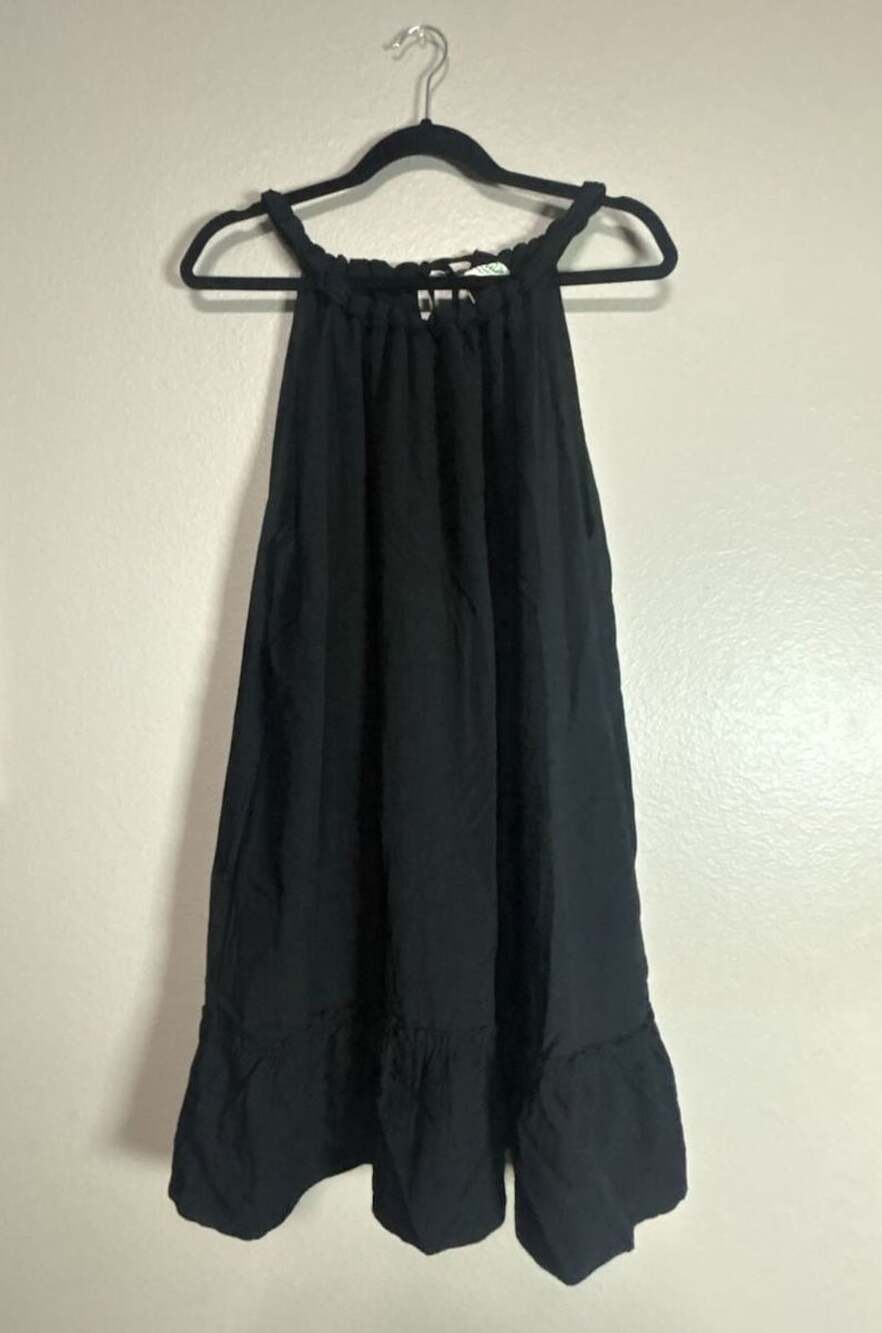 VeryJ Halter Neck Dress Size L Black